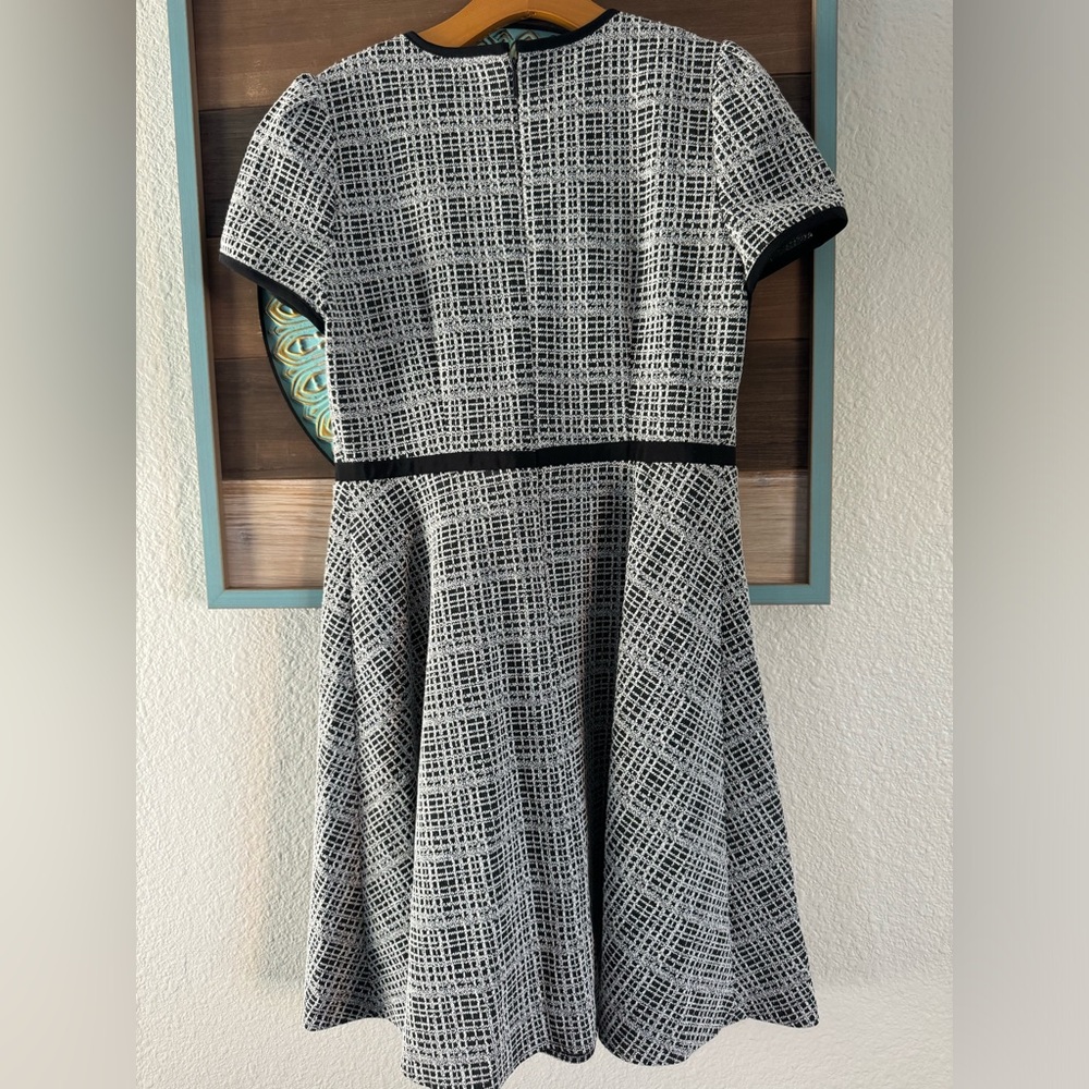 NWT KARL LAGERFELD PARIS Textured Mini Dress - Picture 3 of 10